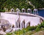 Smith Mountain Lake Dam; Photo Copyright 1998 Brian Raub